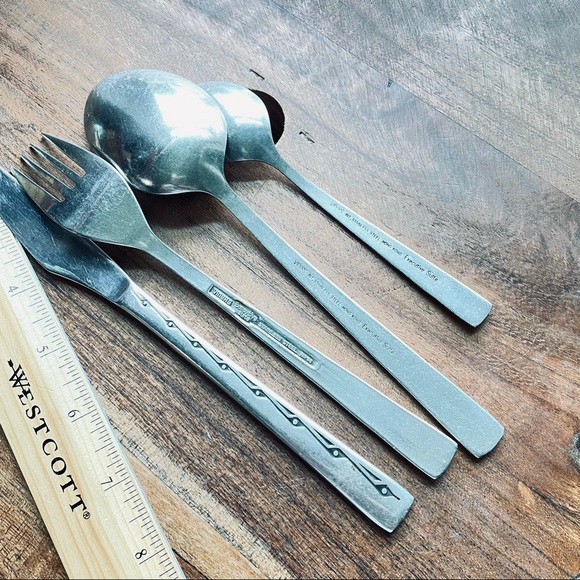 Viners Executive Suite stainless flatware 4 piece setting - Picture 4 of 6